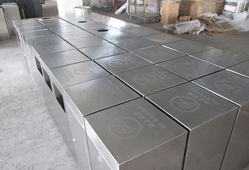 湛江專(zhuān)業(yè)配套房地產(chǎn)環(huán)衛(wèi)的垃圾桶廠(chǎng)家