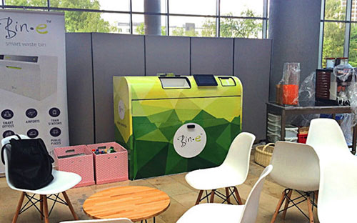 太聰明！人工智能垃圾桶能夠自動分類垃圾