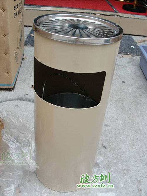 欣方圳菊花格商場(chǎng)垃圾桶，好產(chǎn)品在哪都受歡迎