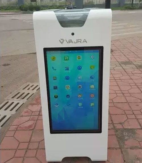 成都高大上果皮箱:有WiFi,靠太陽(yáng)能工作